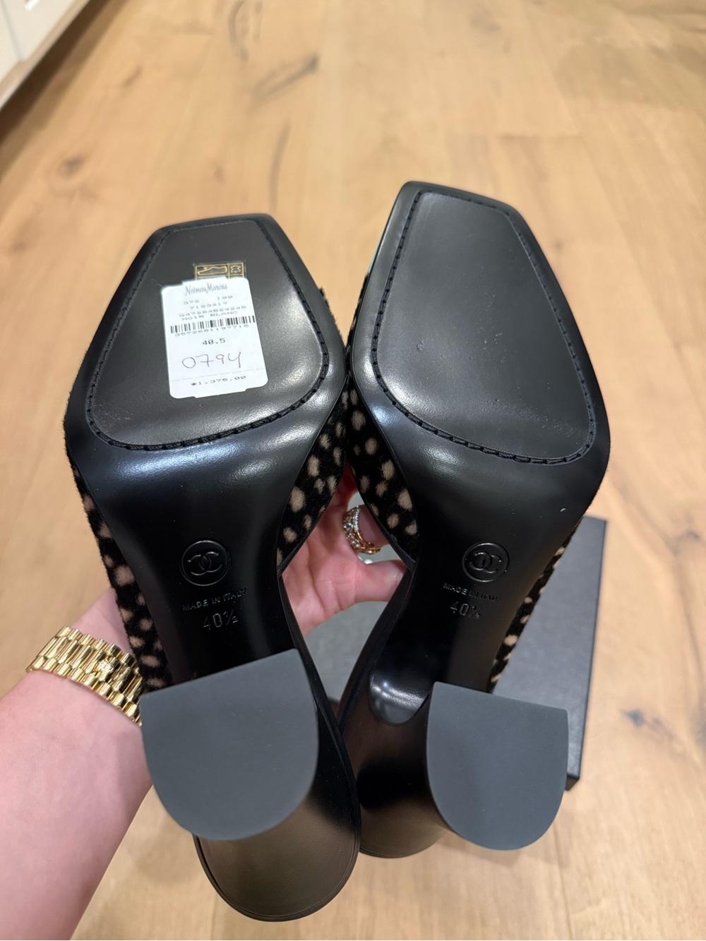 LAST CHANCE NWT CHANEL 26S Blazy Black & Turquoise Mules - size 40.5 - Picture 4 of 4